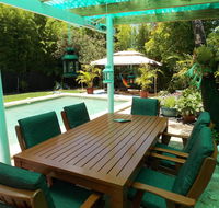 Hidden Oasis - Lightning Ridge Tourism