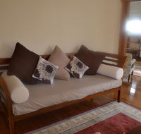 Hillside Cottage - Lightning Ridge Tourism