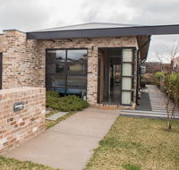 Jamila - Lightning Ridge Tourism