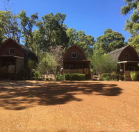 Jarrah Glen Cabins - Lightning Ridge Tourism
