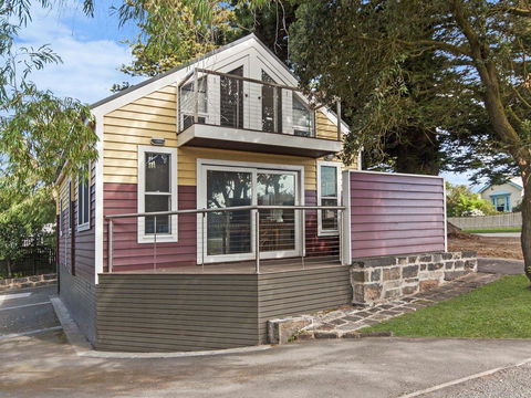 JOHANSSON'S PERCH COTTAGE - Lightning Ridge Tourism 3