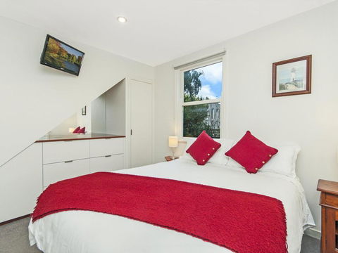 JOHANSSON'S PERCH COTTAGE - Lightning Ridge Tourism 2