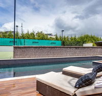 Kalina Retreat resort style tennis  pool - Lightning Ridge Tourism