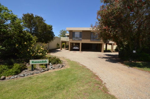 Kanandah 1 - Lightning Ridge Tourism 2