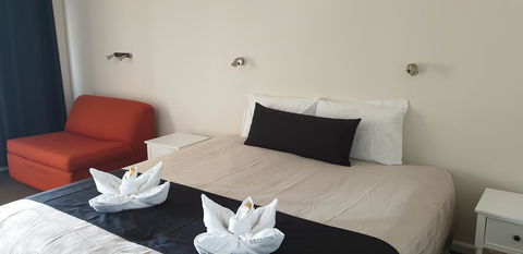 Kandos Fairways Motel - Lightning Ridge Tourism 3