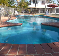 Kinka Palms Beachfront Apartments / Motel - Lightning Ridge Tourism
