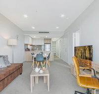 KOZYGURU PARRAMATTA CBD LUXURY 2 BED APT  FREE PARKING NPA011 - Lightning Ridge Tourism