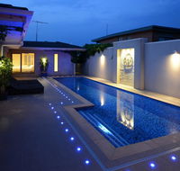 Kraimorie Large family beach house with pool superb water views pool and games room - Lightning Ridge Tourism