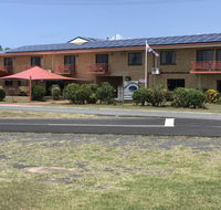 Kurrimine Beach Motel - Lightning Ridge Tourism