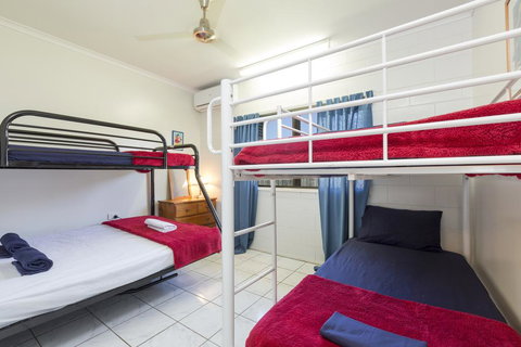 Kurrimine Fishing Haven - Lightning Ridge Tourism 3