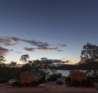 Lake Monduran Holiday Park - Lightning Ridge Tourism