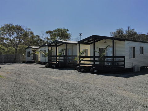 Lakes Main Holiday Park - Lightning Ridge Tourism 3