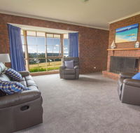 Lakeview - Lightning Ridge Tourism