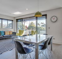 Large and brand-new apartment close to city - Lightning Ridge Tourism