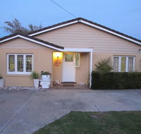 Layton Street Apartments - Lightning Ridge Tourism