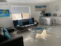 Book Barrack Point Accommodation Vacations Lightning Ridge Tourism Lightning Ridge Tourism