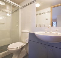 Lhotsky Apartments - Lightning Ridge Tourism