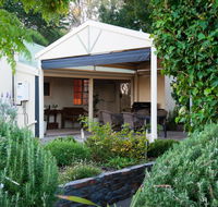 Linfield Cottage - Lightning Ridge Tourism