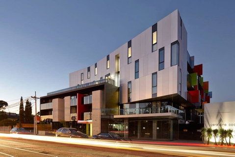 Luxury Large Modern Apartment Close To City, Parks, Shops And Public Transport - Lightning Ridge Tourism 0
