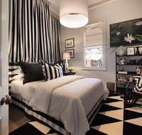 Maggies at Trentham - Lightning Ridge Tourism