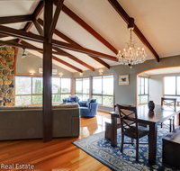 Magnolia - Lightning Ridge Tourism