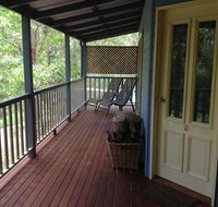 Maleny Country Cottages - Lightning Ridge Tourism