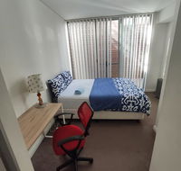 Mascot Clean Bedroom - Lightning Ridge Tourism
