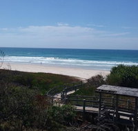Maxs Beachside Villa - Lightning Ridge Tourism