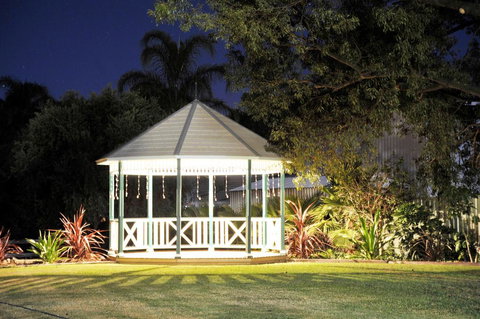 McNevins Tamworth Motel - Lightning Ridge Tourism 3