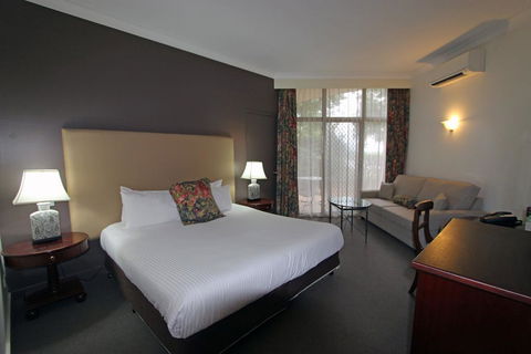 Mercure Resort Hunter Valley Gardens - Lightning Ridge Tourism 3