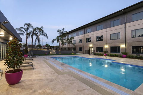 Mercure Tamworth - Lightning Ridge Tourism 2