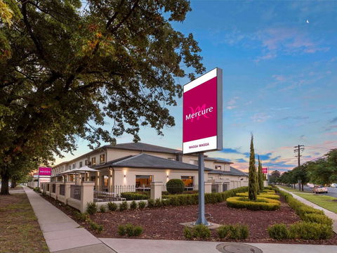 Mercure Wagga Wagga - Lightning Ridge Tourism 0