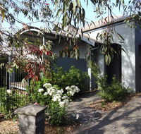 Mews On Frederick - Lightning Ridge Tourism