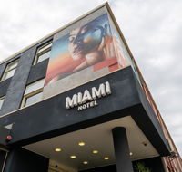 Miami Hotel Melbourne - Lightning Ridge Tourism