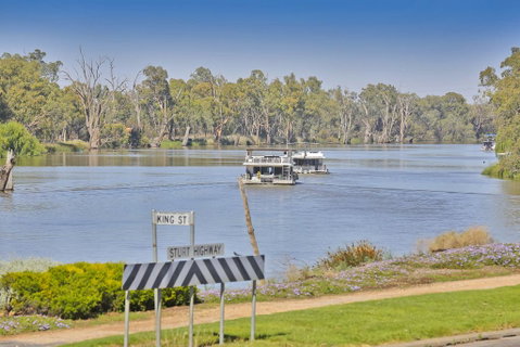 Mildura Riverview Motel - Lightning Ridge Tourism 1
