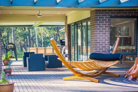 Mirambeena - Lightning Ridge Tourism 2