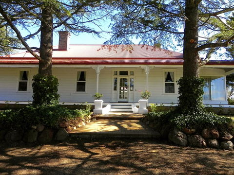 Moore Park Inn - Lightning Ridge Tourism 0
