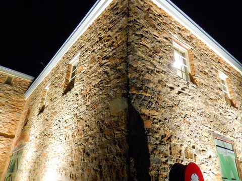 Morialta Barns - Lightning Ridge Tourism 3