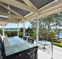 Morisset Bay Waterfront Views Lake House looking over Trinity Marina - Lightning Ridge Tourism