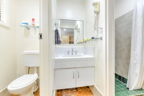 Motel Grande - Lightning Ridge Tourism 3