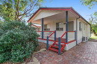 Book Coogee Accommodation Vacations Lightning Ridge Tourism Lightning Ridge Tourism