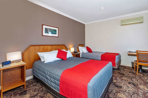 Quality Hotel Bayswater - Lightning Ridge Tourism 12
