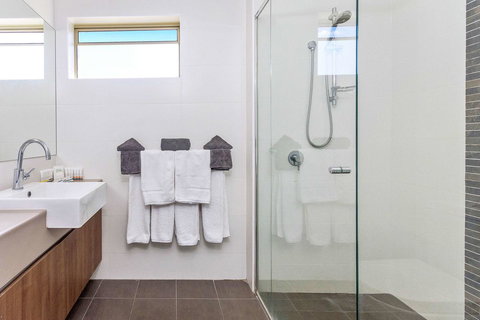 Quality Hotel Bayswater - Lightning Ridge Tourism 26