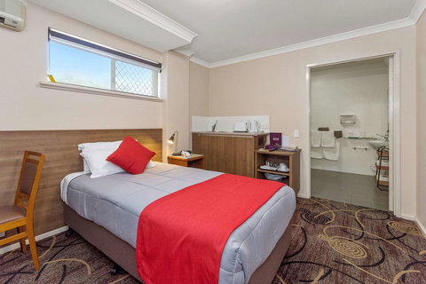 Quality Hotel Bayswater - Lightning Ridge Tourism 18