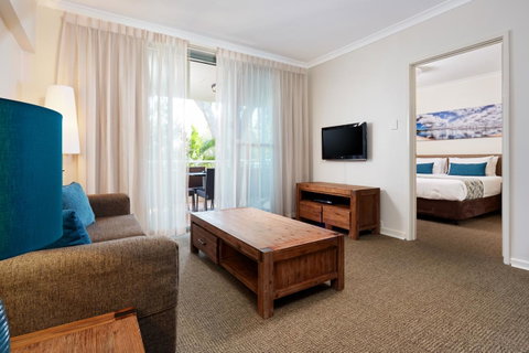 Broadwater Resort Como - Lightning Ridge Tourism 10