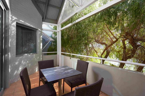 Broadwater Resort Como - Lightning Ridge Tourism 14