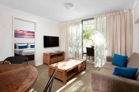 Broadwater Resort Como - Lightning Ridge Tourism 15