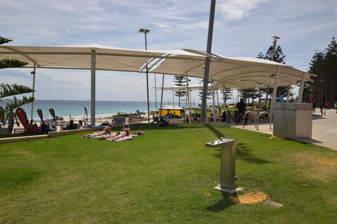 Scarborough Beach Front Resort - Shell Ten - Lightning Ridge Tourism 19