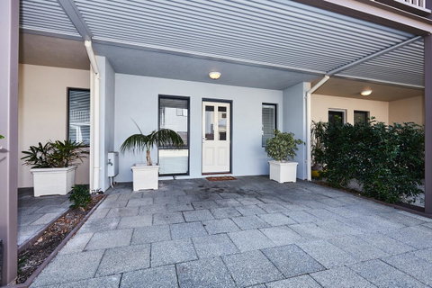 Fremantle Townhouse U/5 - Lightning Ridge Tourism 12