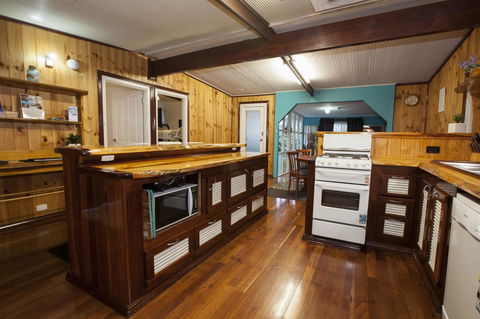 Rustic Retreat Esperance - Lightning Ridge Tourism 10